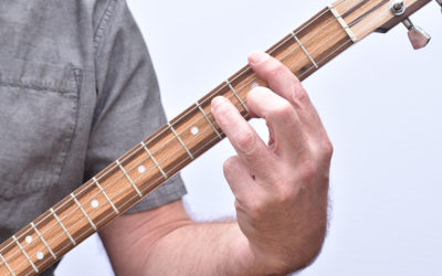 Learn Movable Chords on the Cigar Box Guitar